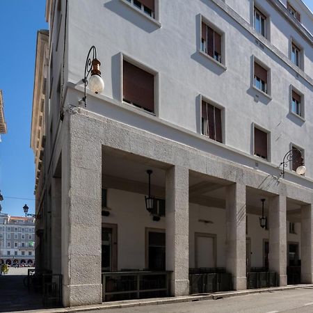 Vis A Vis Apartments Trieste Extérieur photo