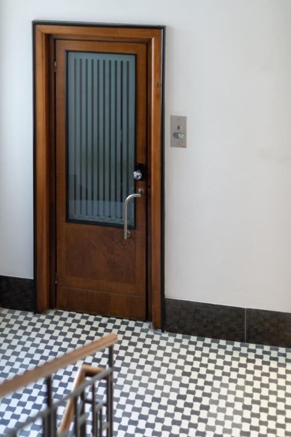Vis A Vis Apartments Trieste Extérieur photo